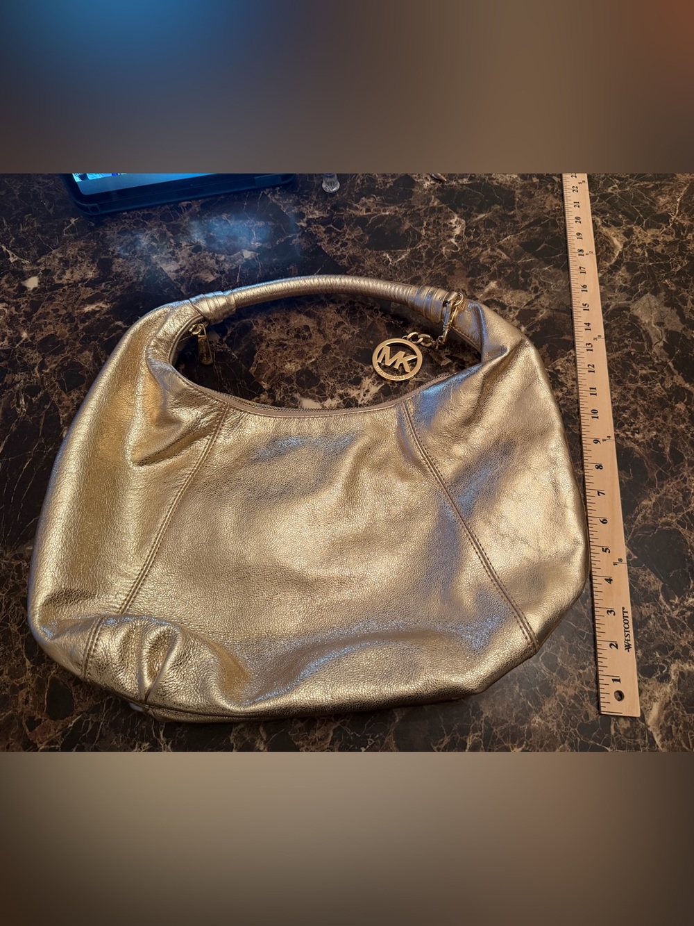 Michael Michael Kors Metallic Gold Leather Hobo Shoulder Bag Large Zip Top MK - Picture 3 of 12